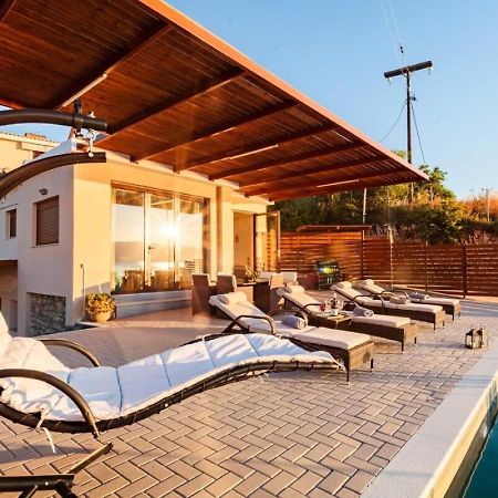 Seaside Summer Bliss - Aurora Luxury Pool Paradise ペタリディオン エクステリア 写真