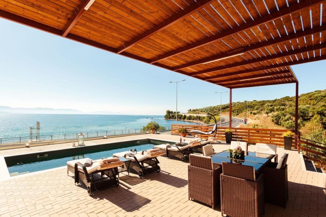 Seaside Summer Bliss - Aurora Luxury Pool Paradise ペタリディオン エクステリア 写真