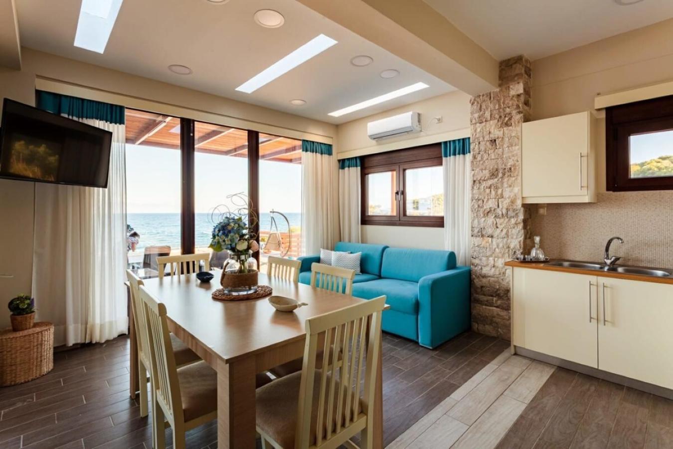 Seaside Summer Bliss - Aurora Luxury Pool Paradise ペタリディオン エクステリア 写真